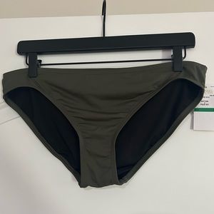 NWT Michael Kors bikini bottoms in hunter green. Size Large.